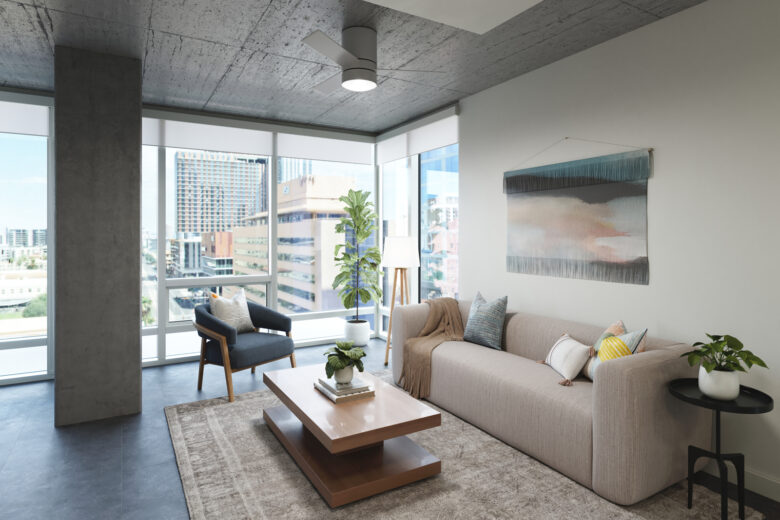 Gallery Image (6 of 16)